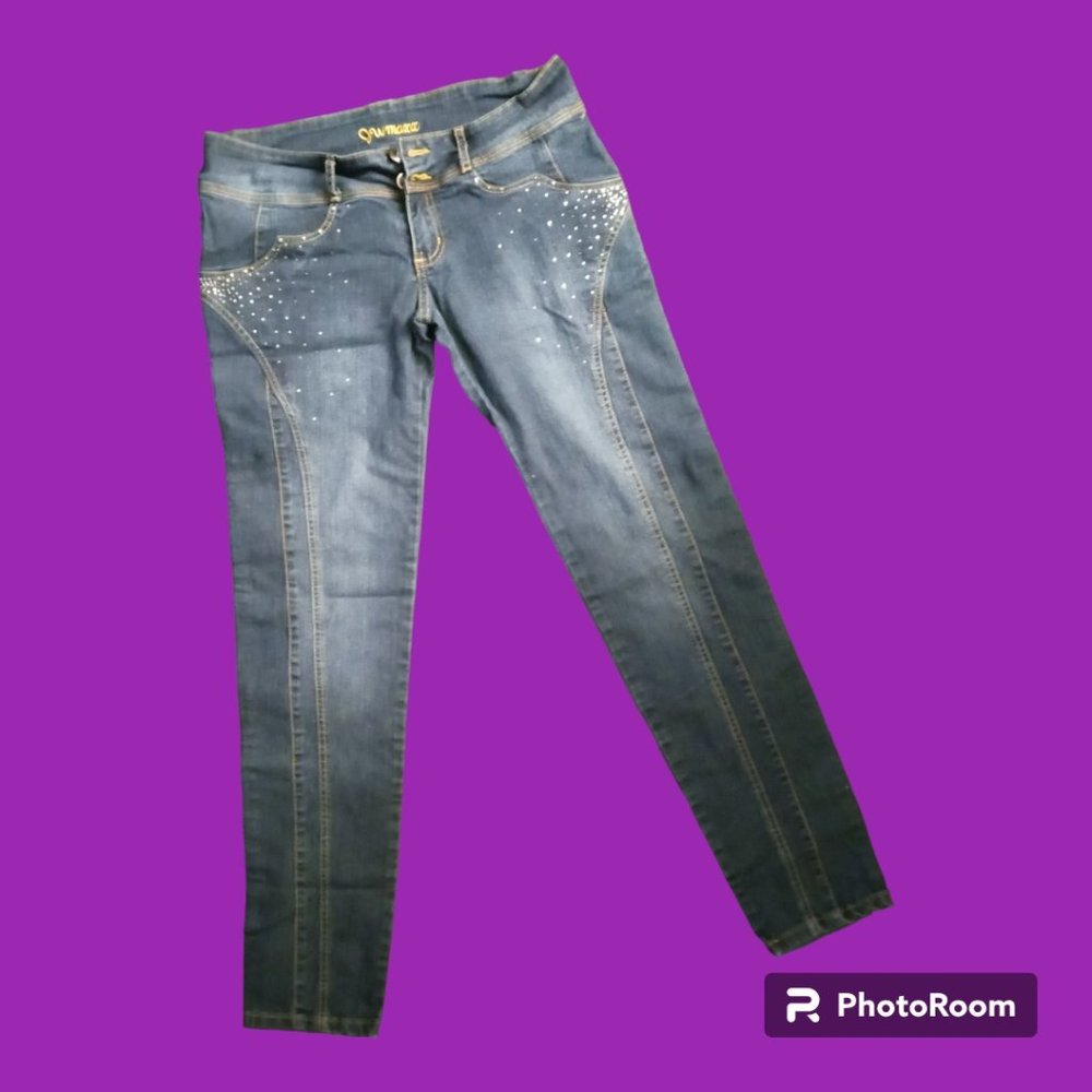 NWOT JW Maxx skinny Rhinestone jeans size XL